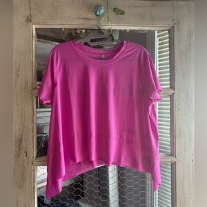 NWOT Zenana | Pink Shark bite side slit Top